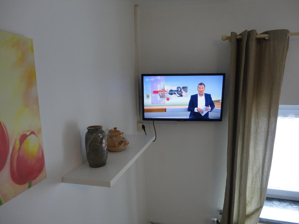 Haus Wangen Studio Burg Reuland Phòng bức ảnh